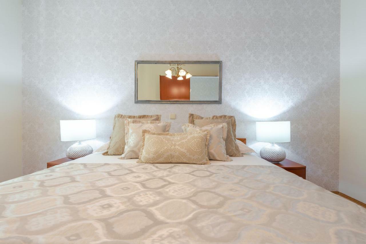 דוברובניק Superior Stunning Apartment Gravosa With A Free Parking מראה חיצוני תמונה