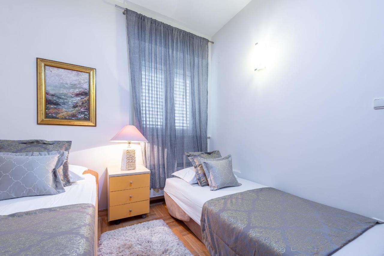 דוברובניק Superior Stunning Apartment Gravosa With A Free Parking מראה חיצוני תמונה