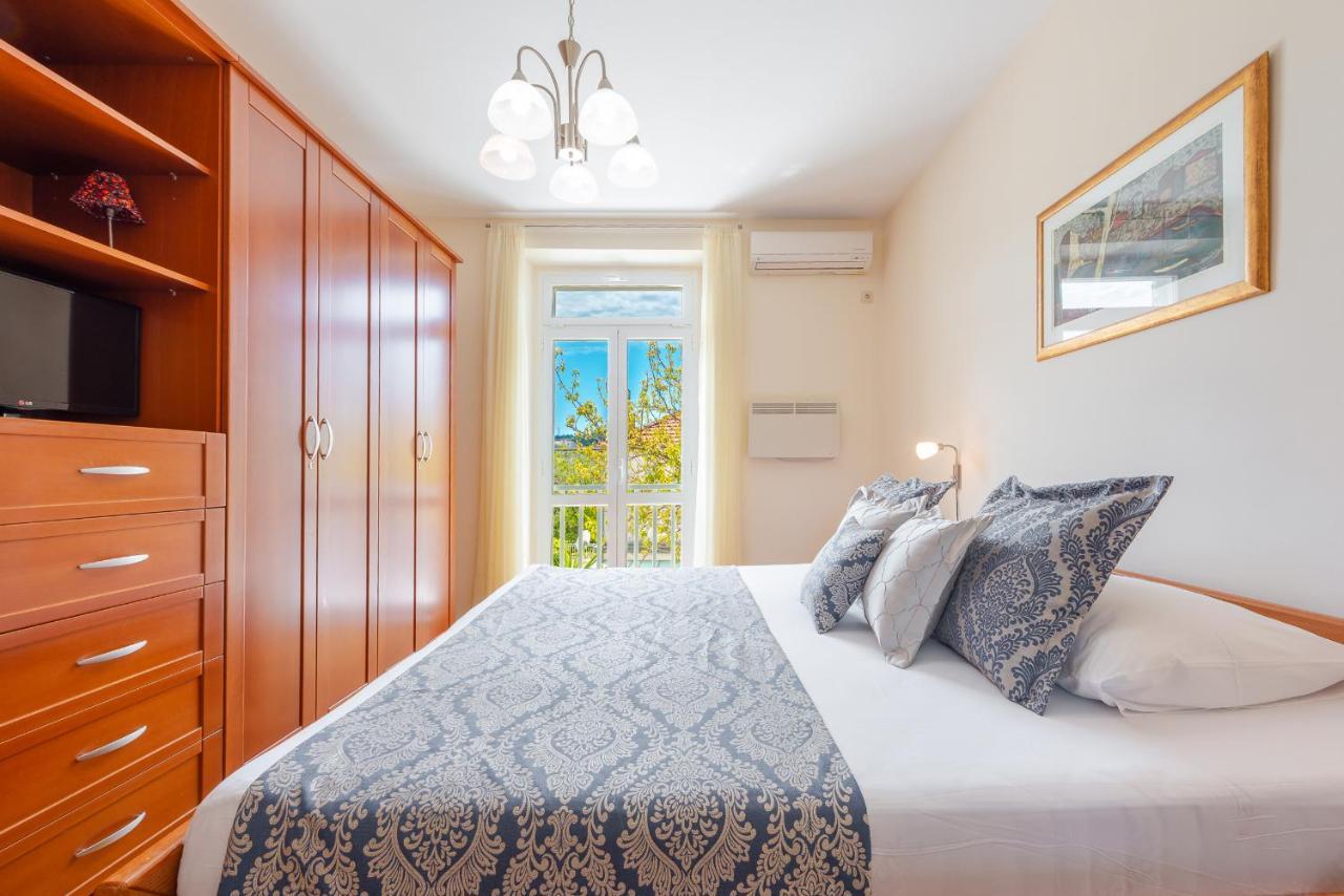 דוברובניק Superior Stunning Apartment Gravosa With A Free Parking מראה חיצוני תמונה